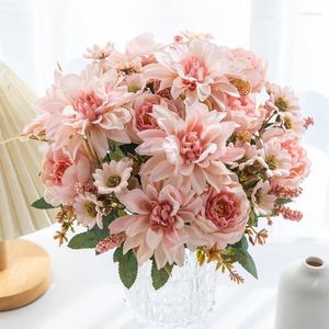 Fleurs décoratives Fleur artificielle Silk Dahlia Rose Daisy pour le jardin de Noël Arc Mariage Bouquet de mariée Décoration Boîte cadeau DIY