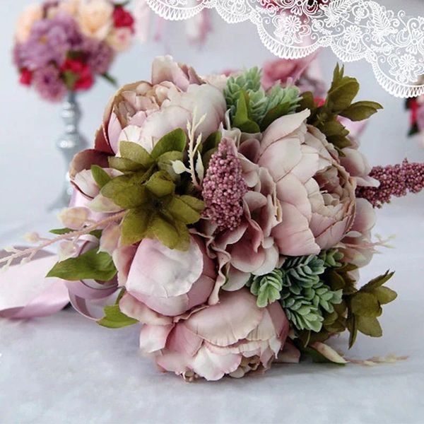 Fleurs décoratives Mousse artificielle Rose Bouquets de mariage nuptial à la main Holding Hingestone Decor Lace Edge Collier Long Ribbon Chain de perlé