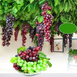 Decoratieve bloemen kunstmatige fruit druiven plastic nep levensechte thuis bruiloft feest tuin decor mini simulatie