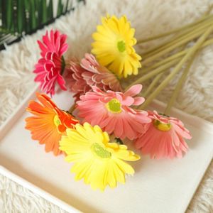 Fleurs décoratives artificielles Gerbera Silk Daisies Fake Wedding Holding Flower Ins Style Home Decoration