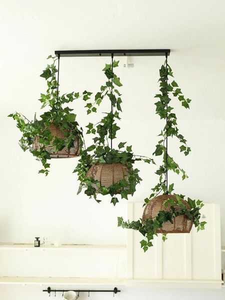 Flores decorativas Planta verde artificial Rattan Ivy para sala de estar Air acondicionamiento de tubería Decoración de bosque de pared Vinina colgante