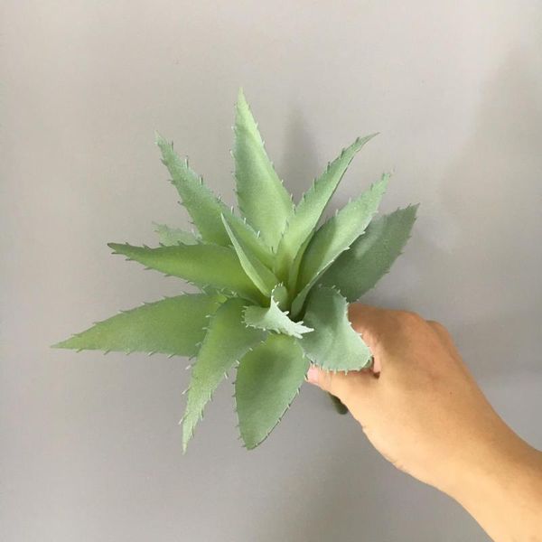 Flores decorativas Planta verde artificial Simulación en maceta Suculenta Aloe Plástico Pegamento suave Agave DIY Decoración para el hogar Oficina Adornos de escritorio