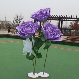 Fleurs décoratives artificielles grandes pe rose à la main fond de mariage arrière