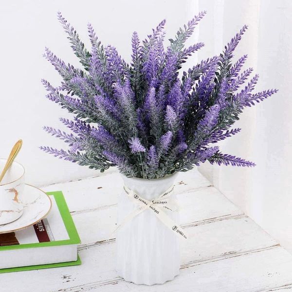 Fleurs décoratives Fleur de lavande artificielle 36cm / 14inch Lavandes floquées en plastique résistant aux UV pour Windows Box Garden Porch Decor