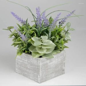 Decoratieve bloemen kunstmatige lavendelplant in witte rustieke houten doos gehaakte boeket hortensia faux nep wijnstokken schuim rozen ra