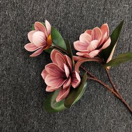 Fleurs décoratives artificielles Magnolia, Simulation avec feuilles, bricolage fait à la main, pour fête de mariage, décoration de maison, accessoires de photographie