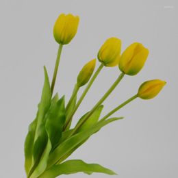 Decoratieve bloemen kunstmatige PE latex 5 kop tulpen bunsbunch hydraterende echte touch boeket voor thuisfeest evenement bruiloft decor bloemen