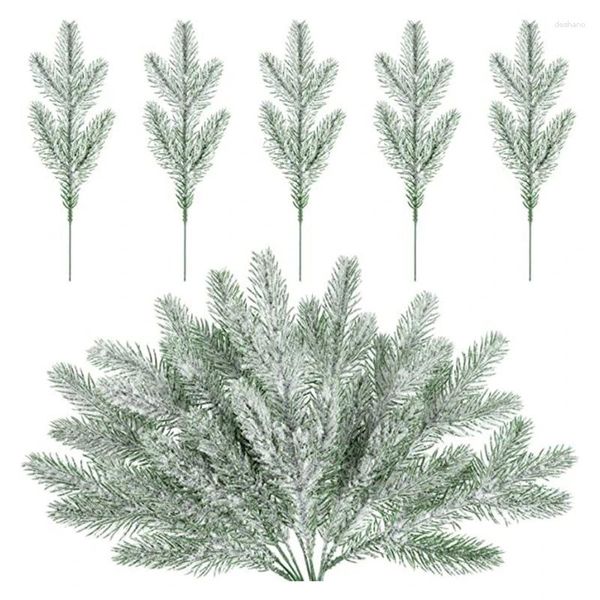 Fleurs décoratives Branches de pin artificielles 5pcs / ensemble Simulation Plant Arbre Branche Ornements pour le cadeau de décoration de bricolage de Noël