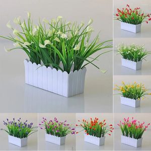 Decoratieve bloemen kunstplanten met potten nep voor huis tuin decor buiten weergave op tafelblad bureau nachtkastje
