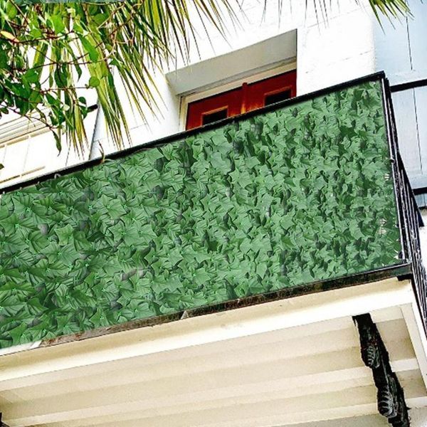 Écran de clôture de confidentialité artificielle de fleurs décoratives 19.6x118in couvrant la décoration de mur de feuille et de vigne pour l'extérieur