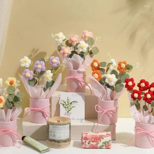 Fleurs décoratives artificielles bouffantes, panier de fleurs, ornements faits à la main, Bouquet tricoté au Crochet, guirlande lumineuse, décor pour amoureux, cadeaux de la saint-valentin