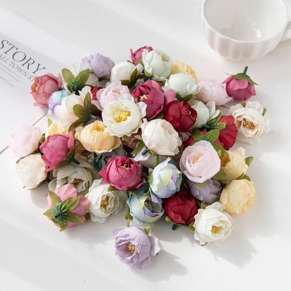 Flores decorativas artificiales retro europeas rosas muñeque flores a mano dama de honor accesorios para novia de seda