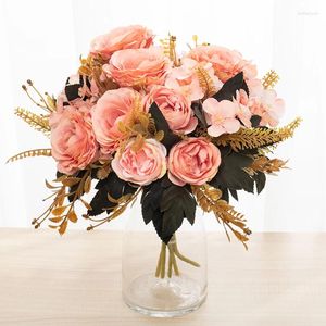 Fleurs décoratives Bouquet de rose rétro artificiel Hortensia Peony Vintage Bride tenant les fausses plantes accessoires de décoration de mariage à la maison