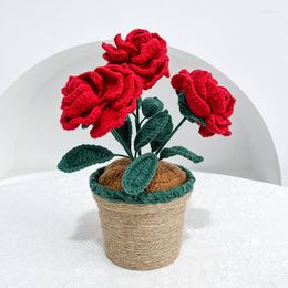 Fleurs décoratives Artificielle Rose Bonsaï Faux Plante Fini Crochet Fleur En Pot Tissé À La Main Tricoté Immortel Bouquet Cadeau Décoration de La Maison