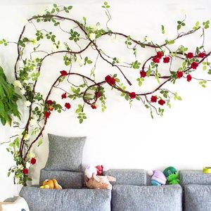 Fleurs décoratives rose artificielle vigne de vigne de soie bricolage DIY DÉCOR DE METICON FAUILLE COMME