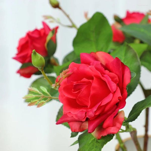 Fleurs décoratives rose artificielle fleur rose rouge en direct pour la décoration de mariage des accessoires