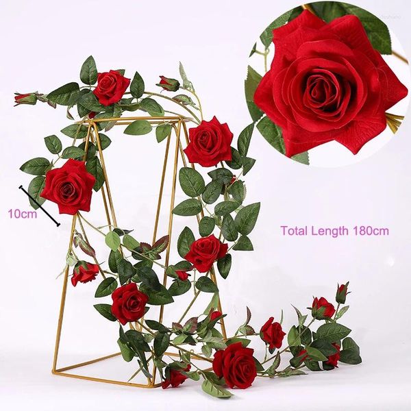 Fleurs décoratives Plantes de vigne rose artificielle fausse fleur pour la fête Décor mariage Living Home Decoration Garden Red