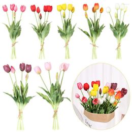 Decoratieve bloemen kunstmatige siliconen 5 hoofden stelen tulpen boeket bloeiende echte touch diy ambacht kamer decoratie feestelijke feestbenodigdheden