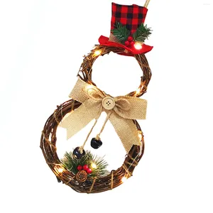 Fleurs décoratives artificielles de neige artificielle couronne de Noël de forme lumineuse vigne cercle pour les couronnes de porte