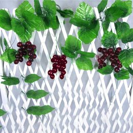 Flores decorativas, vides artificiales, uvas, frutas de simulación de plástico con uvas, vides de frutas
