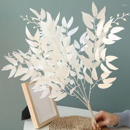 Fleurs décoratives Artificielle Feuilles De Saule Vert Blanc Faux Plantes Simulation En Plastique DIY Faux Bouquet Pour La Maison De Mariage Forêt Partie Décor