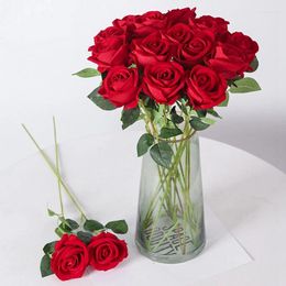 Decoratieve bloemen AT35 10 -stks Real Touch Rose Flanel Flower Bouquet Single Head Artificial Bunch for Wedding Home Decor