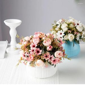 Fleurs décoratives automne faux thé Rose soie fleur Bouquet marguerite artificielle pour mariage maison décoration de noël bricolage accessoires faits à la main