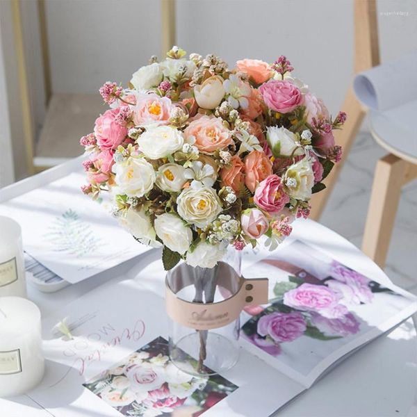 Fleurs décoratives Automne Hybride Thé Artificiel Rose Bouquet De Mariée Pour La Maison De Mariage Festival Fête Décoration De Noël Soie Faux Plantes