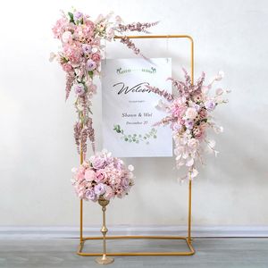 Decoratieve bloemen herfst roze metalen boog bloemendecoratie set kledingwinkel raam opening arrangement bruiloft pography achtergrond