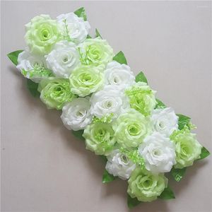 Decoratieve bloemen Mooie DIY Wedding Artificial Rose Flower Row Decoratie Helder kleur Fake Green Bladeren Scene Layout Prop