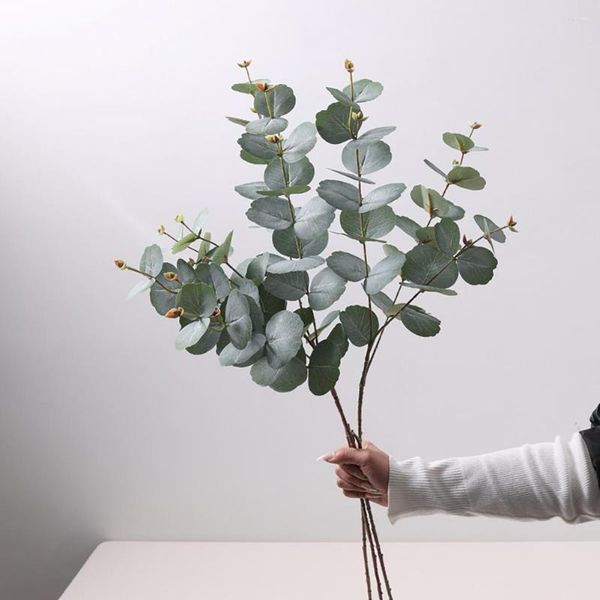 Fleurs décoratives Belle Faux Eucalyptus Fadeless Coupe Libre Résistant Aux UV Simulation Plante Ornement De Bureau