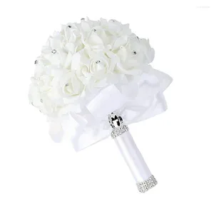 Fleurs décoratives Bouquet Bouquets De Mariage Fleur Mariée Demoiselle D'honneur Artificielle Roses Blanches Tenant La Main Simulation Soie Faux Rose