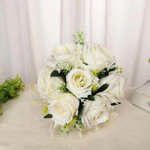 Flores decorativas Boda de novia Ramo de boda Rosa blanca de seda blanca Rosa artificial Boutonniere Mariage Decor Accessors