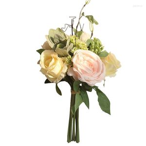 Dekorative Blumen Brauthalter Hochzeit Bunte Brautstrauß Blumensträuße Künstliche Rosenblume Heimdekoration