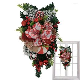 Flores decorativas Corona de botes de caña de dulces de Navidad con adornos colgantes para la pared de la puerta delantera Decoraciones del hogar