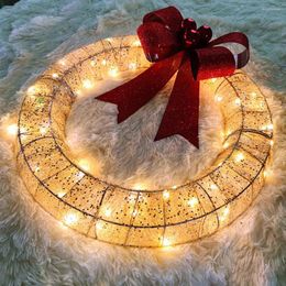 Guirlande en métal de fleurs décoratives de Noël avec la lumière LED guirlande suspendue de porte d'entrée d'arc rouge pour des fournitures de fête de vacances