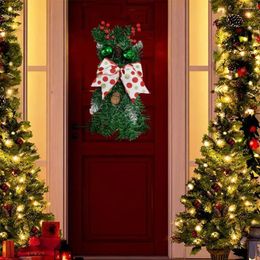 Ornement de l'escalier de Noël décoratifs avec escalier à col de pins Swag Swag Berry à aiguille à aiguille rougeoyant pour intérieur