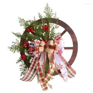 Decoratieve bloemen Kerst houten wagenwiel krans winter dennennaald bowknot hanger ornament voor voordeur muur druppel