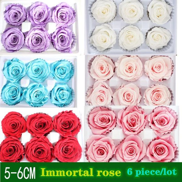 Flores decorativas Clase A 5-6CM Flor inmortal Rosa Natural Artificial Teñido Secado Yunnan Caja de regalo Embalaje 6 por