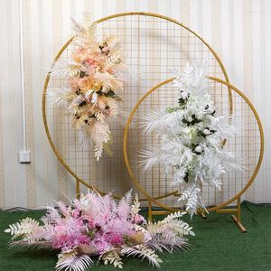 Decoratieve bloemen Coloful bruiloft bloemstuk kunstbloem rij tafel weg lood T podium achtergrond hoekbal