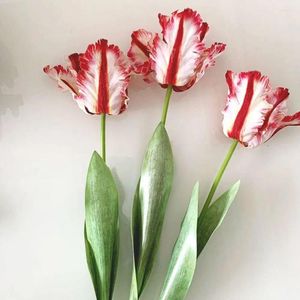 Fleurs décoratives Pographie colorée accessoires de soie fleur de la mariée élégante cadeau artificiel perroquet tulip table décoration de mariage bouquet faux