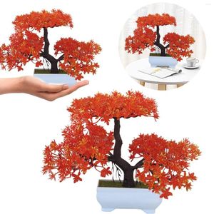 Bonsaï d'arbre artificiel vert créatif de fleurs décoratives dans le choix d'automne en plastique de pot avec le vase