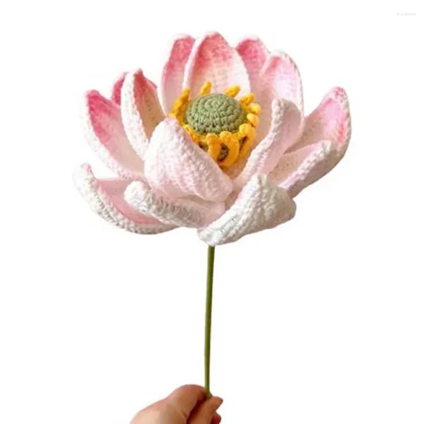 Fleurs décoratives créatives faites à la main Crochet Lotus Finie Produit en tricot laine en tricot décoration de maison artificielle de fleur artificielle