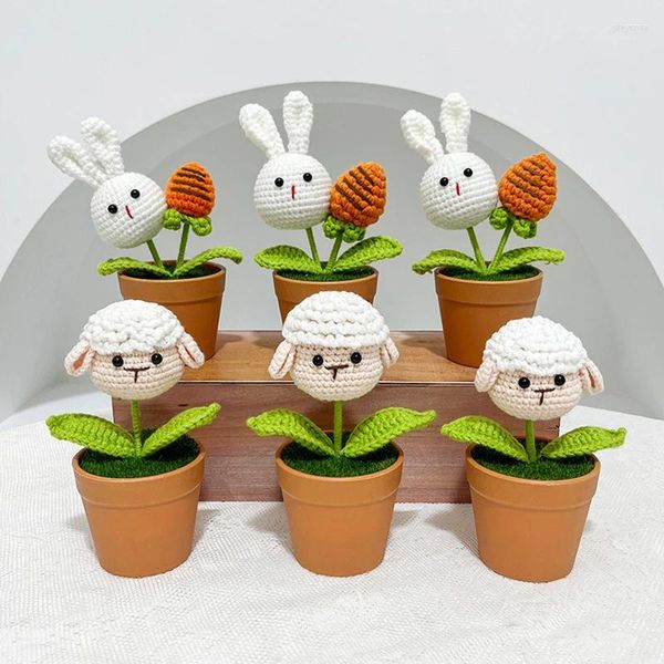 Fleurs décoratives simulation créative plante en pot plante artificielle en laine tricotée de dessin animé carotte mouton cochon gren gren feuille de feuille à la maison