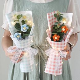 Fleurs décoratives crochet fini de table de mariage à main à la main décoration décoration bouquet de tricot en pvc sac de la Saint-Valentin