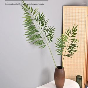 Decoratieve bloemen cycad kunstmatige planten palm eucalyptus grote valse boom groene tuin buitenshuis woonkamer trouwhuis decoratie