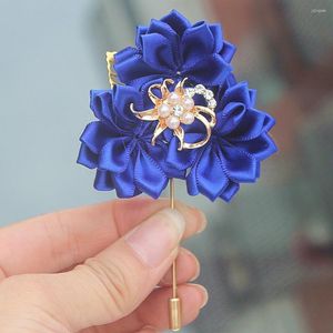 Decoratieve bloemen Design Royal Blue 3 Satin Wedding Boutonniere Bruidegom Goudbroche bruiden Dress Corsage Flower