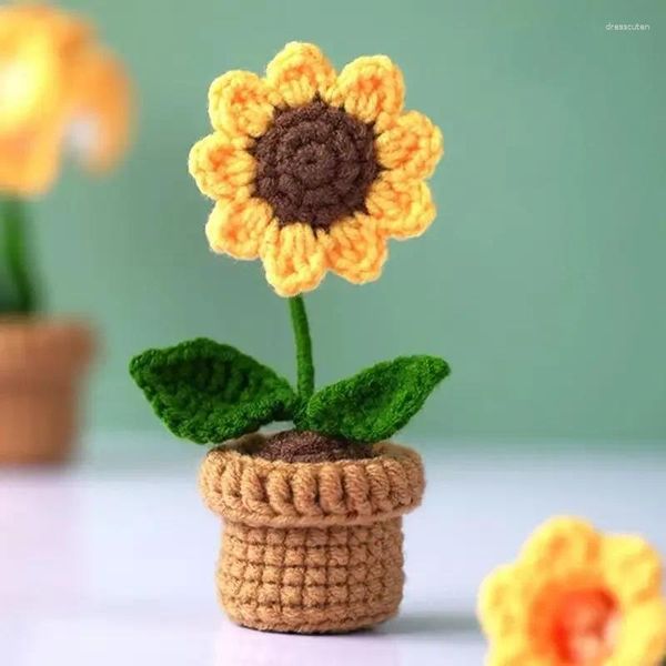 Flores decorativas DIY, planta en maceta tejida a mano, rosa, girasol, turlip, flor de ganchillo, adorno de escritorio, decoración del hogar y el coche