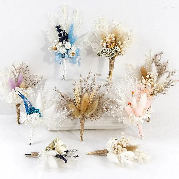 Flores decorativas, ramillete de flores secas, boutonnieres, ojales para padrinos de boda, broche de dama de honor, decoración de boda de Navidad