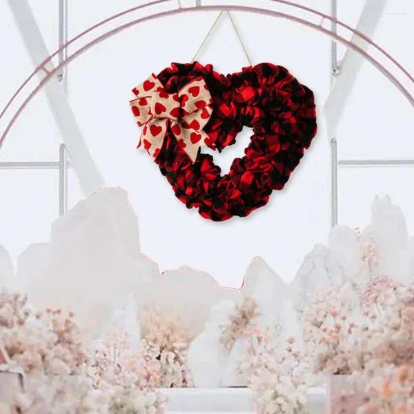 Guirlande de fleurs décoratives élégantes pour la saint-valentin, couronnes romantiques en forme de cœur pour la décoration de la maison de la saint-valentin, porte d'entrée extérieure d'amour